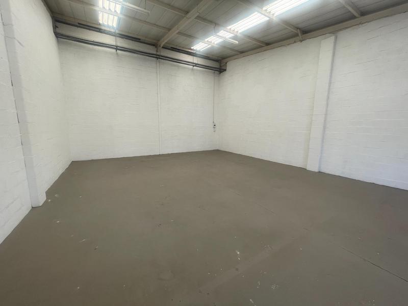 To Let commercial Property for Rent in Walmer Eastern Cape